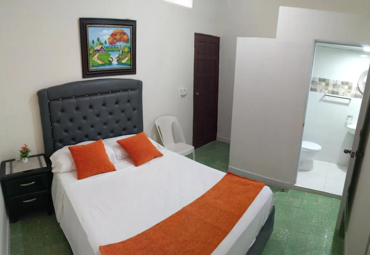 Arboleda Hostal Santo Domingo