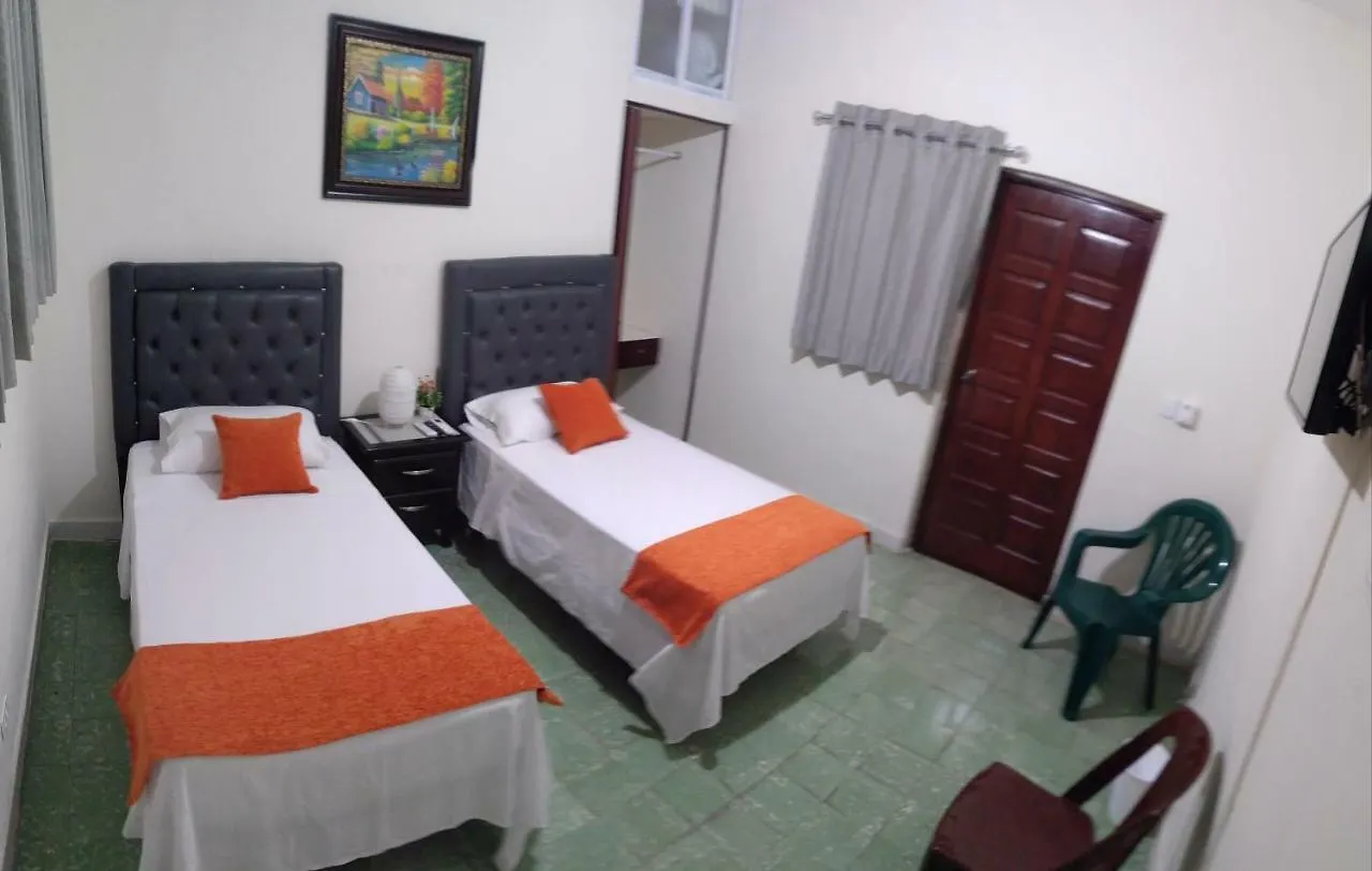 Hostel Arboleda Hostal Santo Domingo